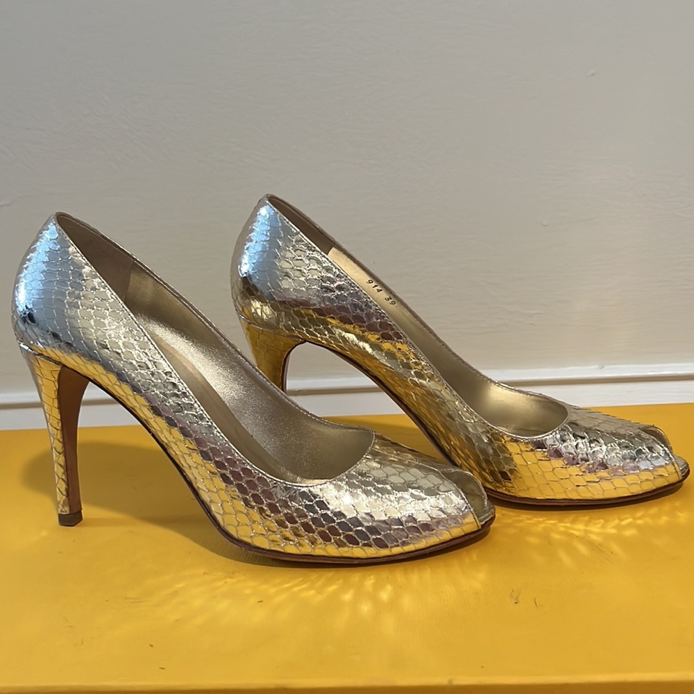 Prada Silver Python Heels - Picture 3 of 3